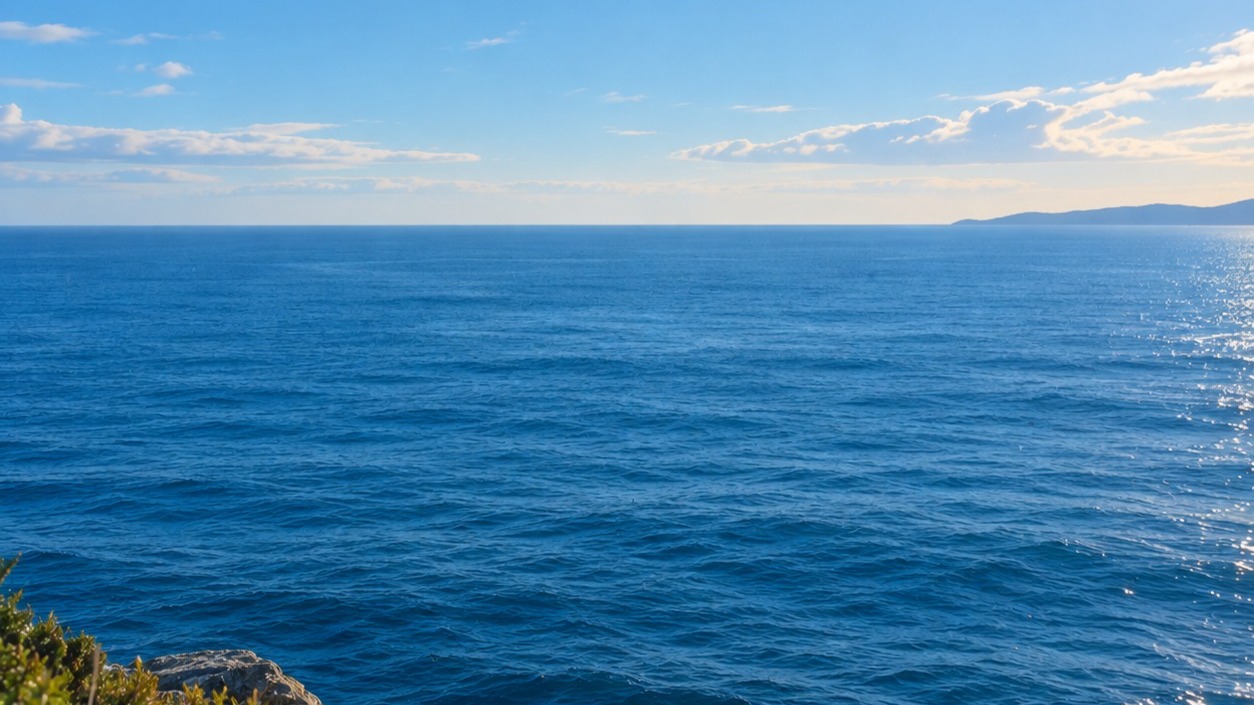 blue-ocean-scene